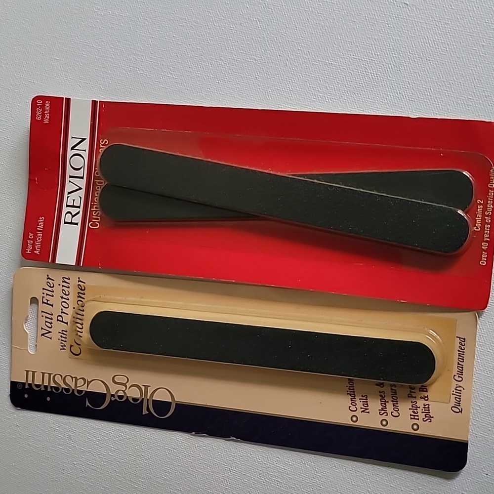 Vintage Revlon Cushioned Shapers + Oleg Cassini Nail Filer New